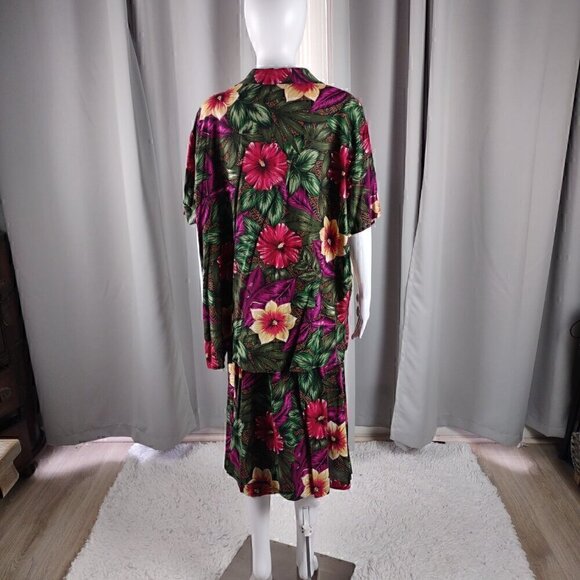 Bentley Women's Green, Pink Floral, Hawaiian 2 Pc Blouse & Skirt Suit Size 22W - Picture 3 of 16